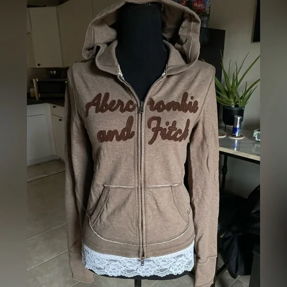 Vintage Abercrombie light brown zip up hooded sweater! - Picture 11 of 12